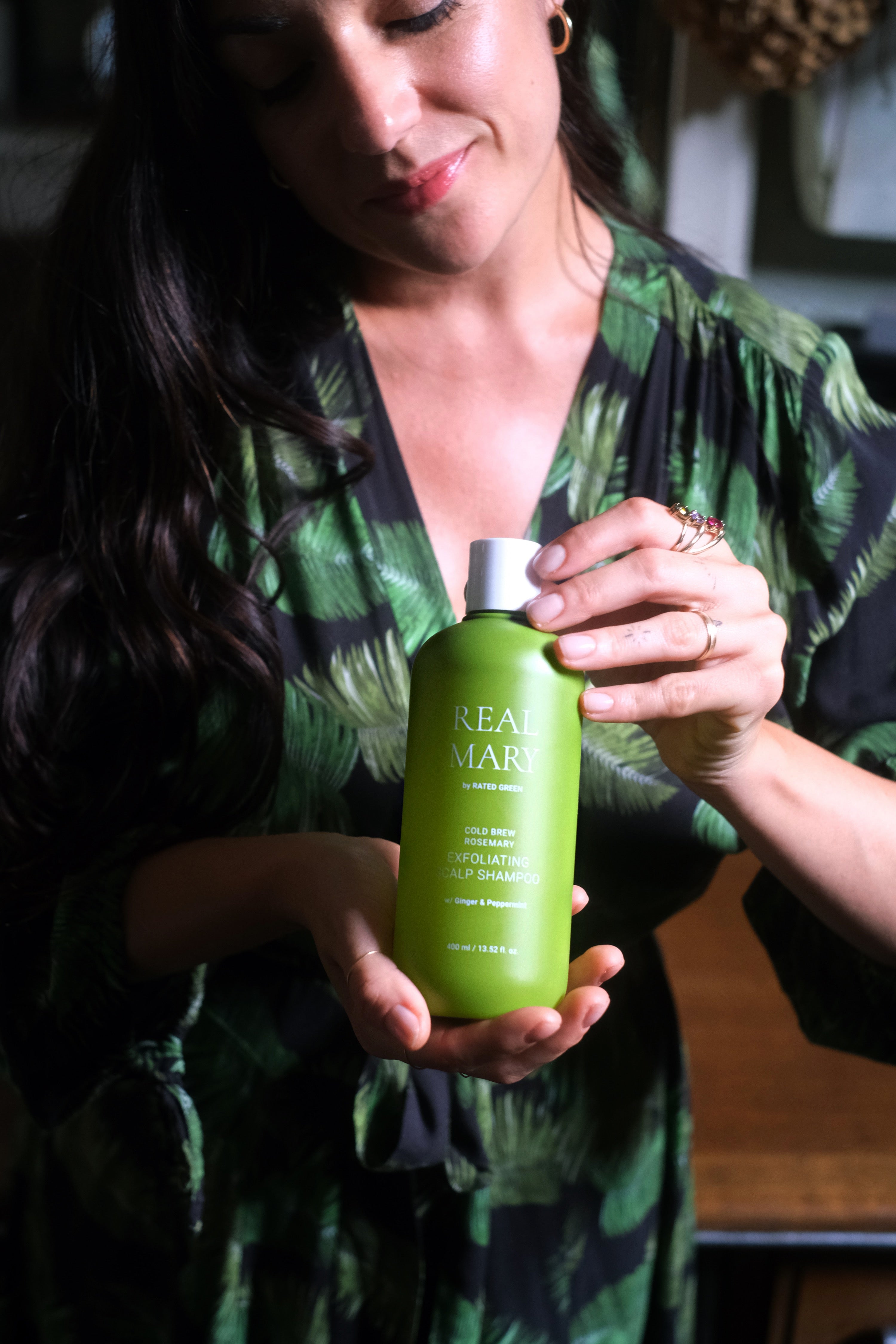 Real Mary Exfoliating Scalp Shampoo