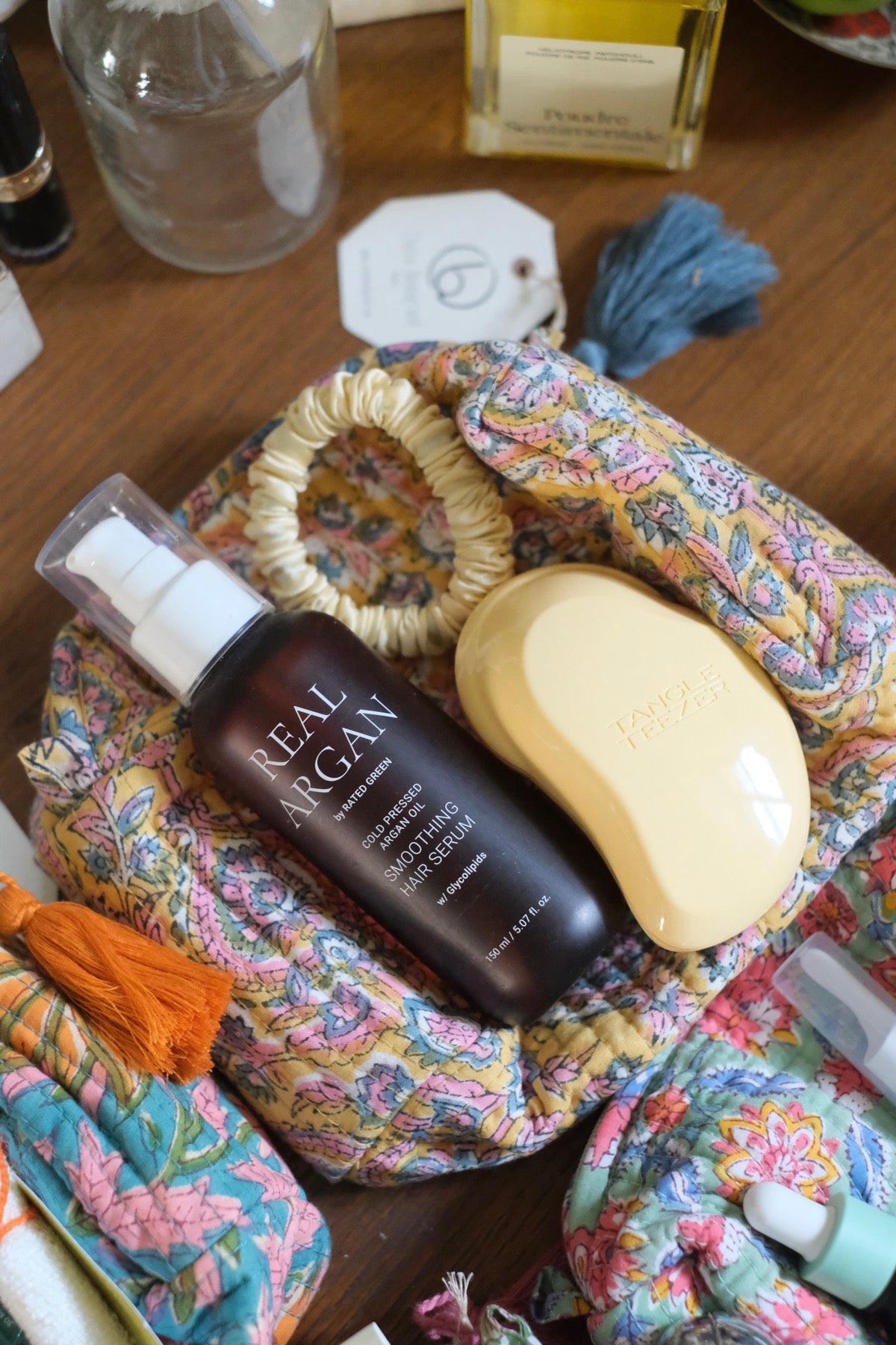 Beauty Pochette Gaia giallo rosa e azzurro