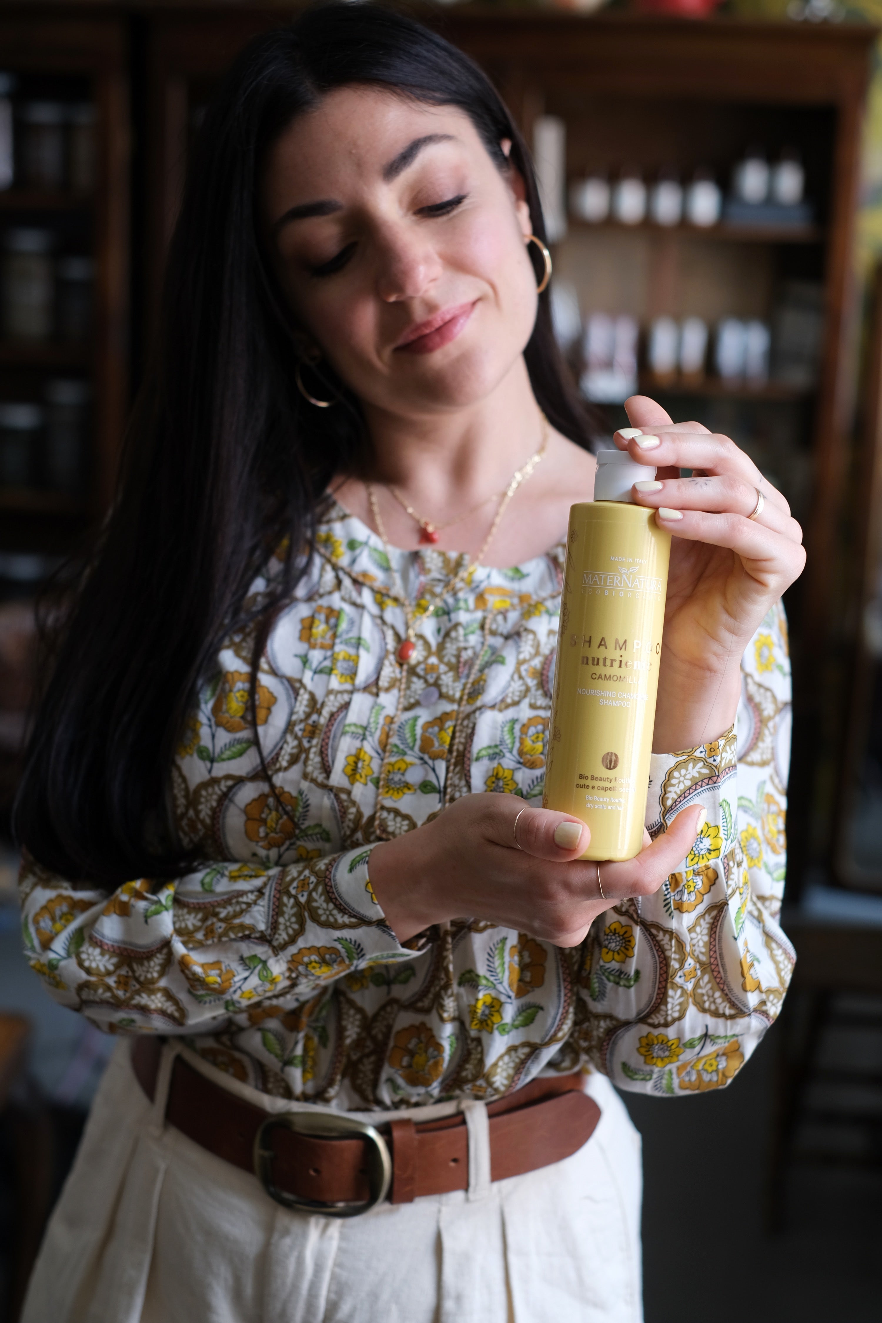 Shampoo Capelli Secchi alla Camomilla