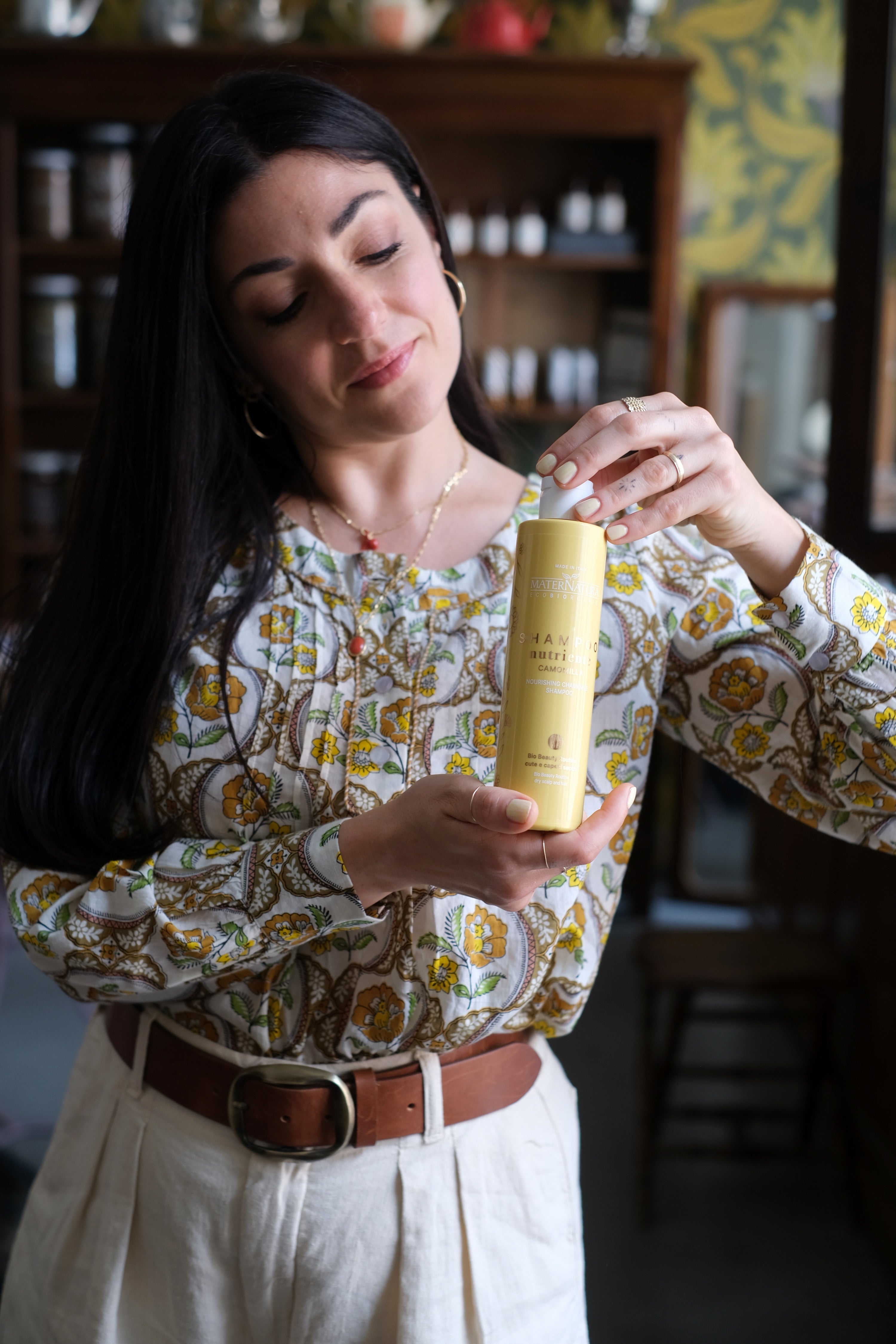 Shampoo Capelli Secchi alla Camomilla