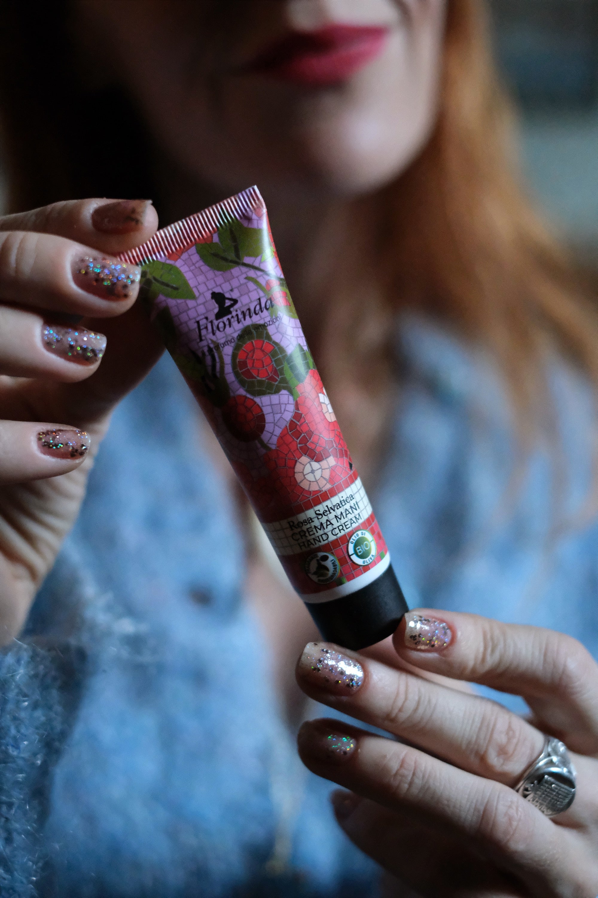 Linea Mosaici Crema Mani Rosa Selvatica