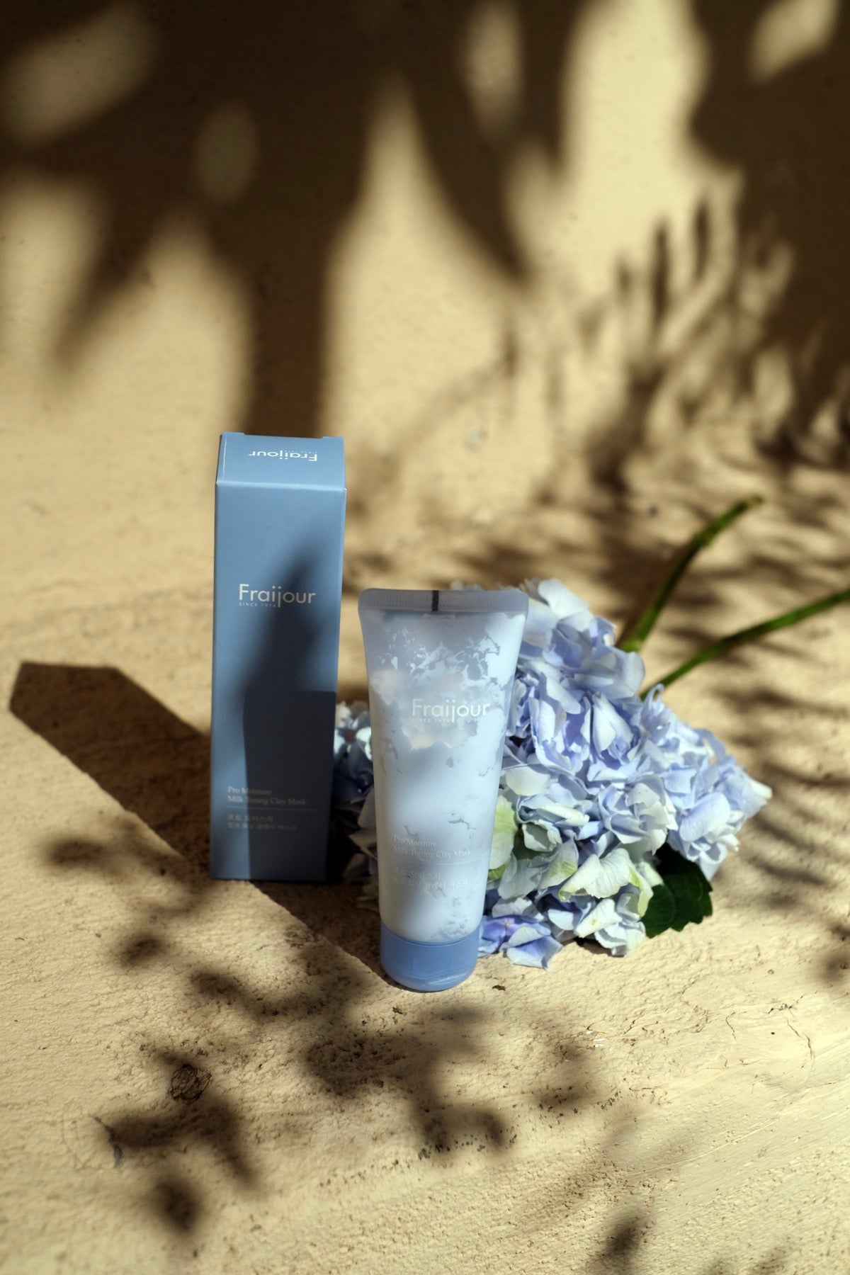 Pro Moisture Milk Toning Clay Mask