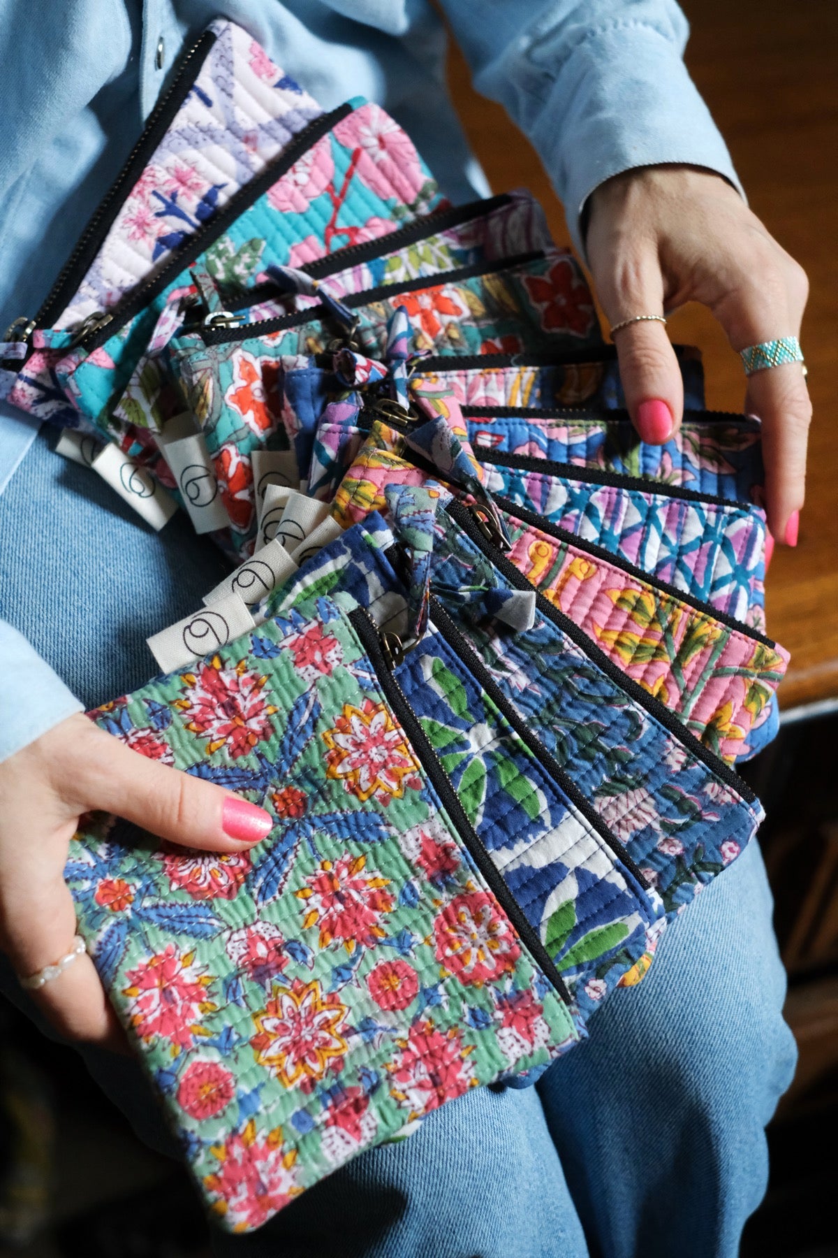 Mini Pochette azzurro rosa e verde