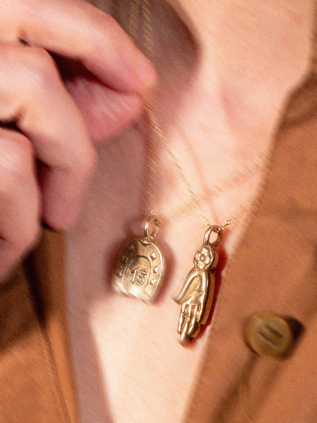 Mano fortunata Necklace preorder