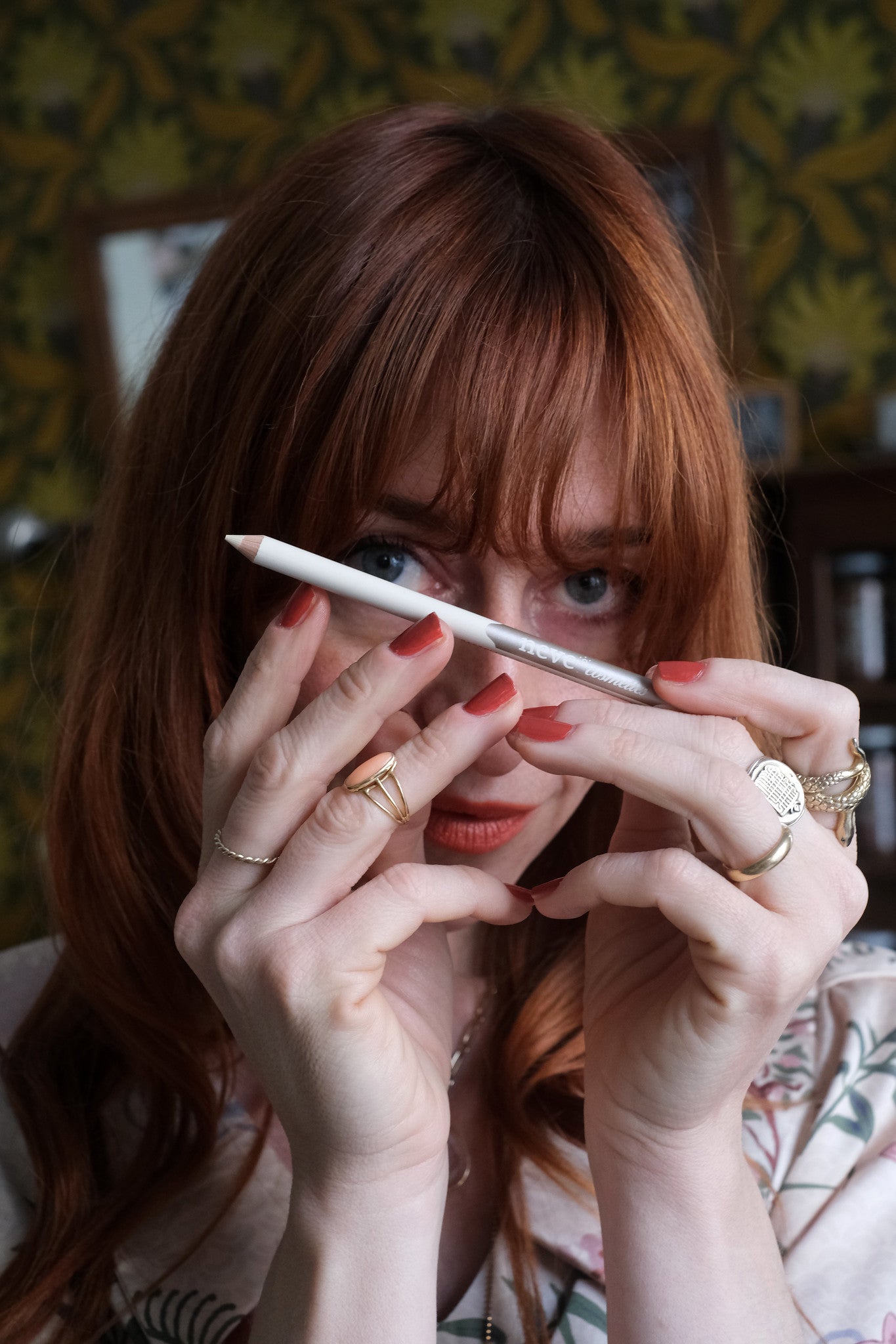 Pastello occhi Avorio