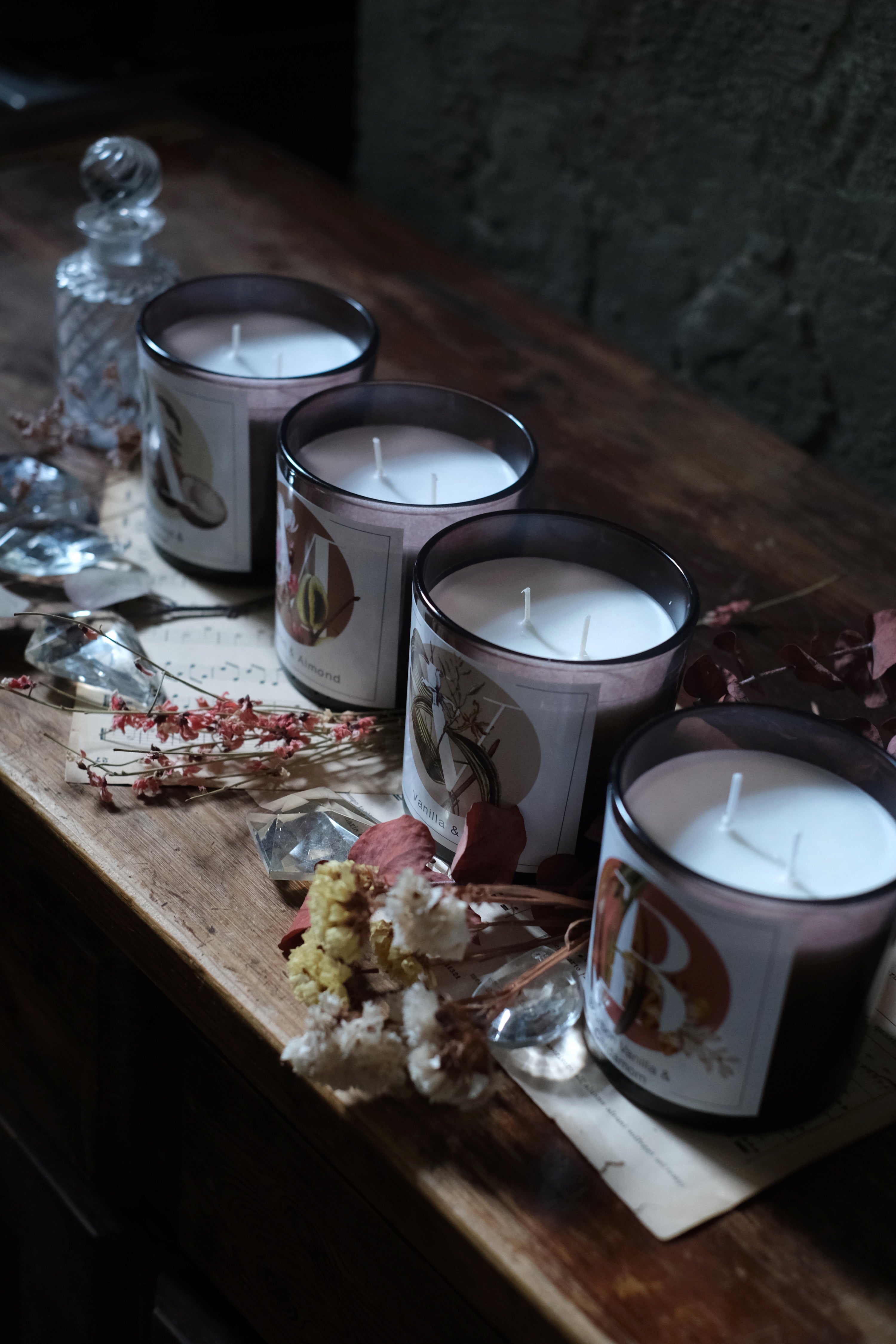 Candela Bourbon Vanilla & Cardamom