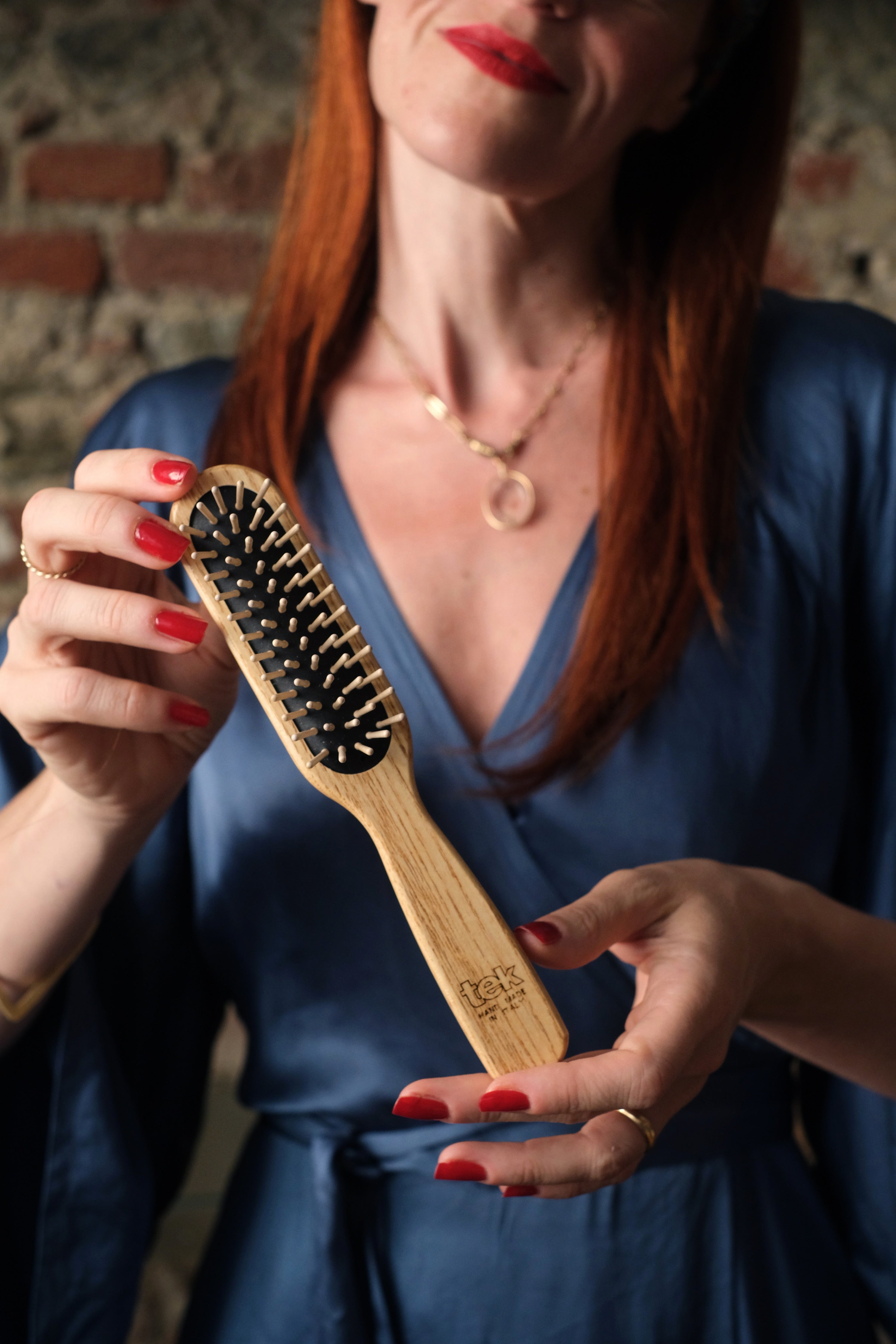 Spazzola rettangolare Stretta con dente Corto