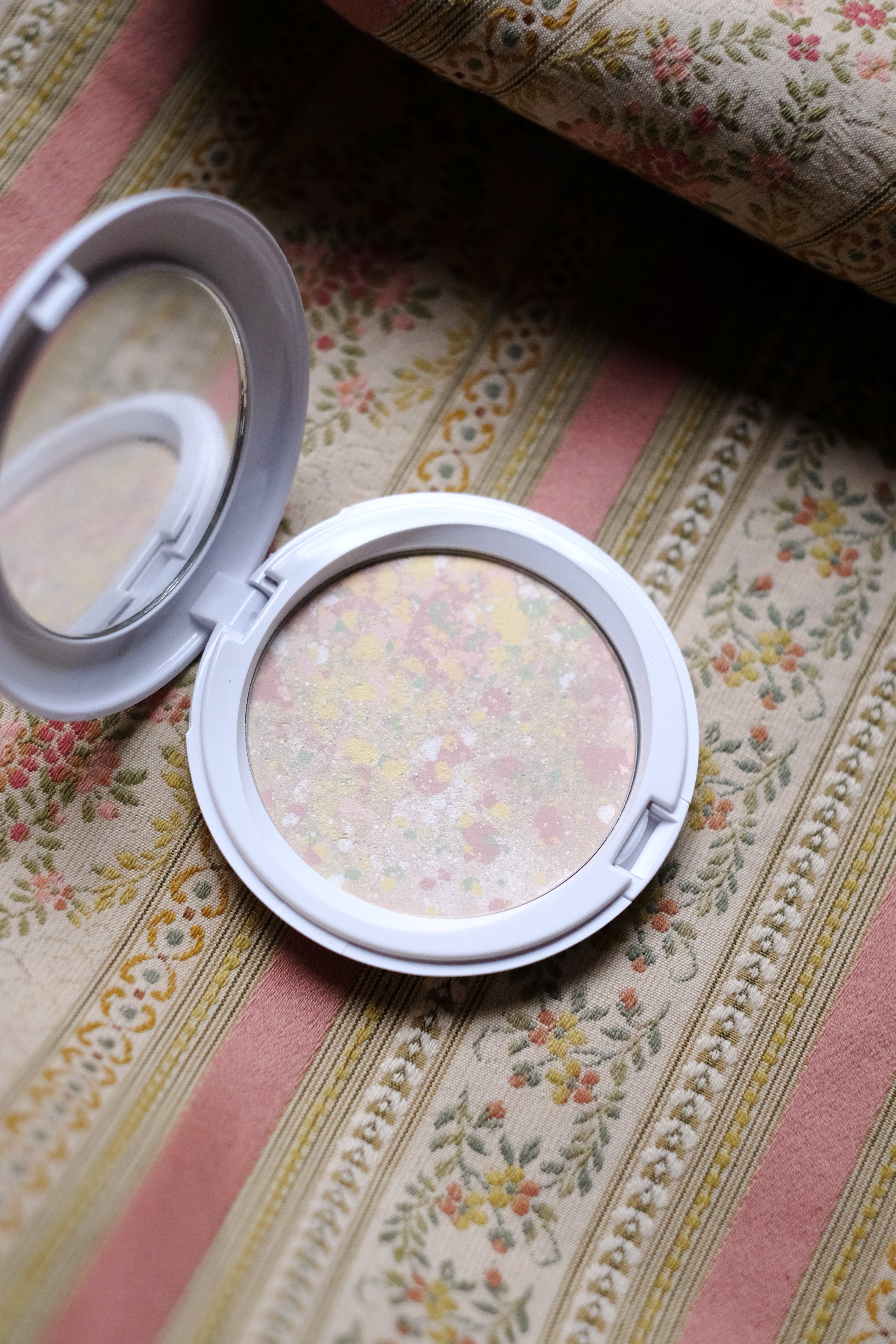 Salt and Pepper cipria