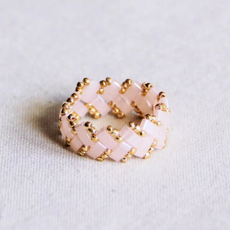 Anello Tilabead rosa chiaro oro
