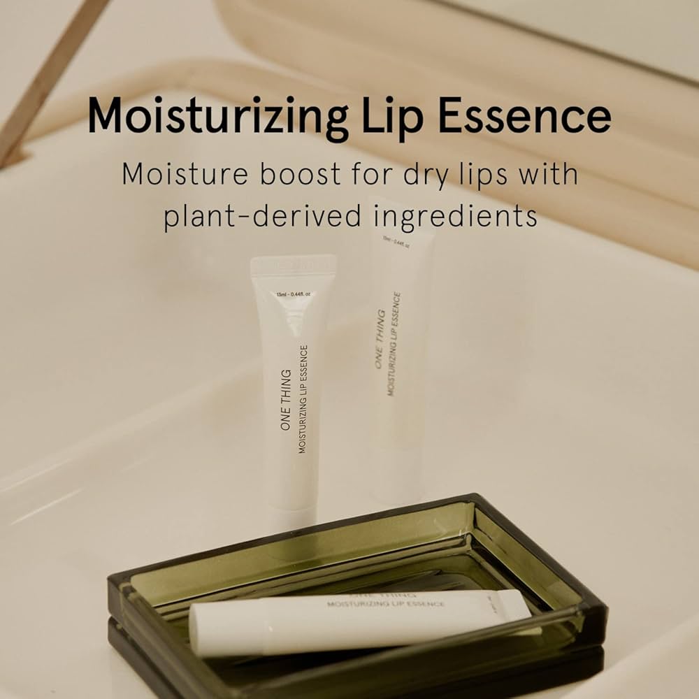 Moisturizing Lip Essence