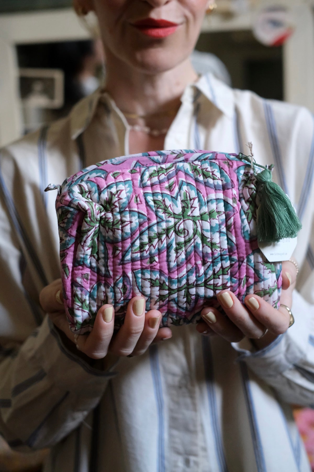 Beauty Pochette fucsia verde e azzurro