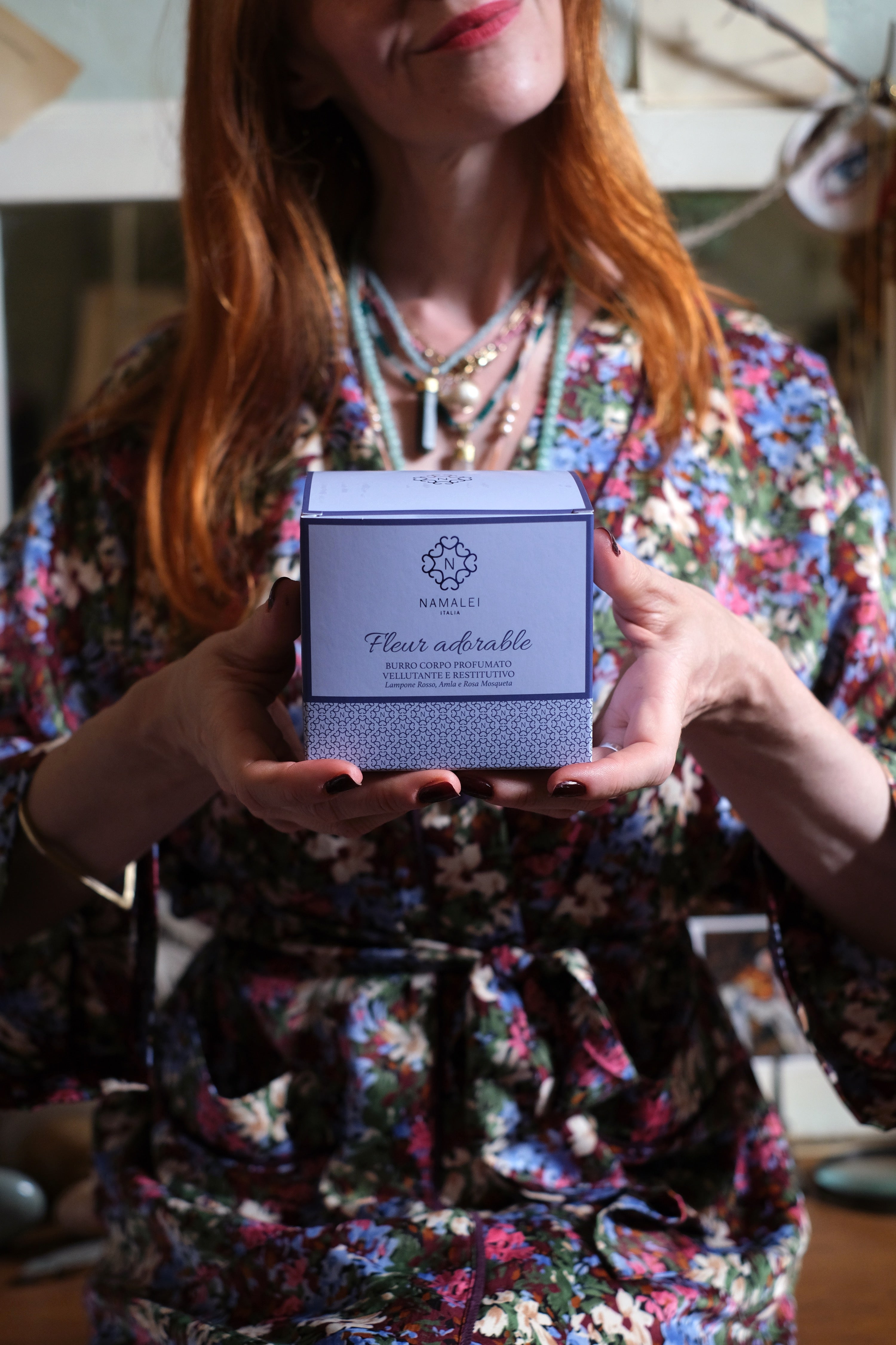 BURRO CORPO PROFUMATO VELLUTANTE E RESTITUTIVO