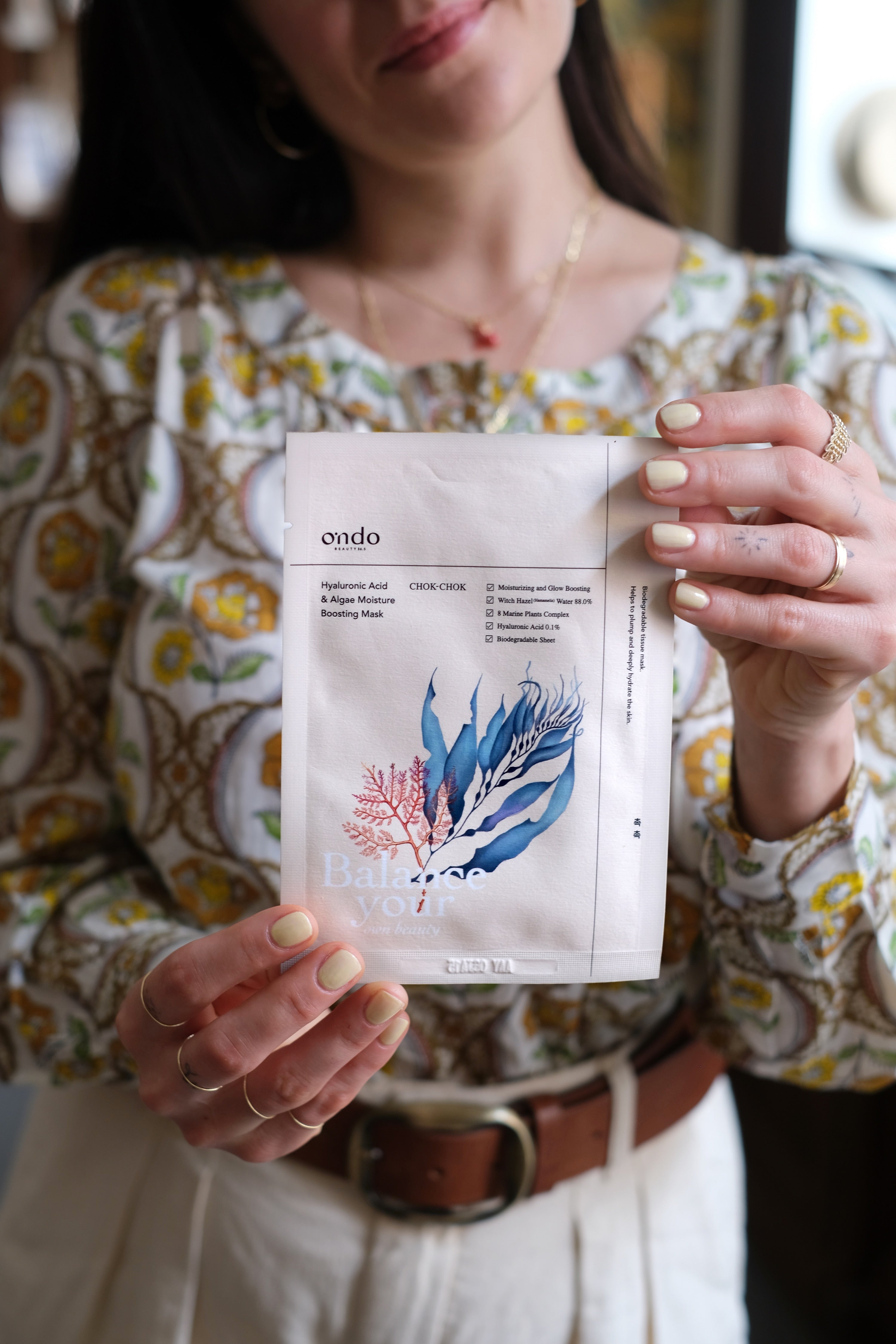 HYALURONIC ACID & ALGAE MOISTURE BOOSTING MASK CHOK-CHOK