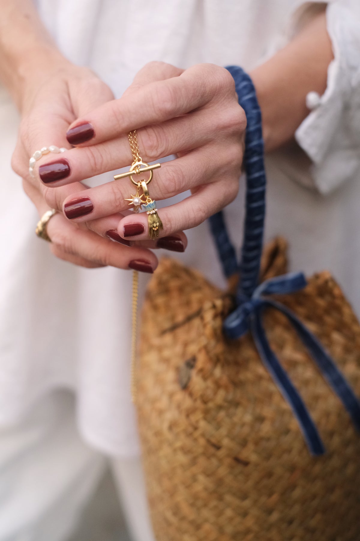 Collana con perla e chiusura a T "Palmo della tua mano"