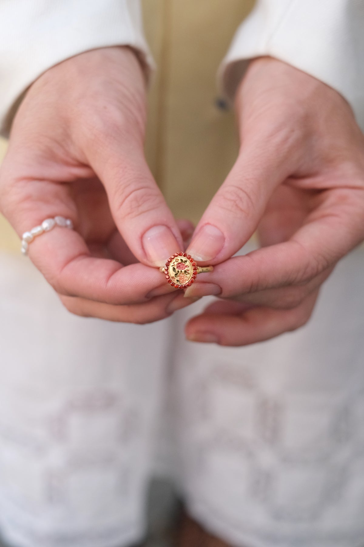 Anello cameo floreale Eve