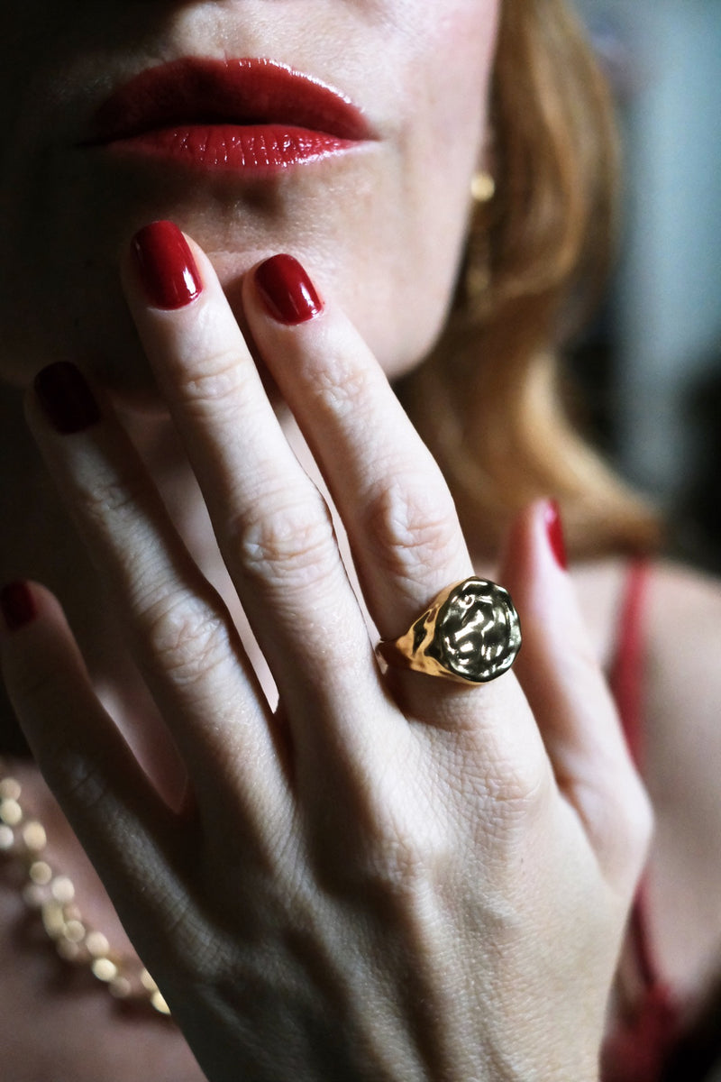 ANELLO ANTONIA