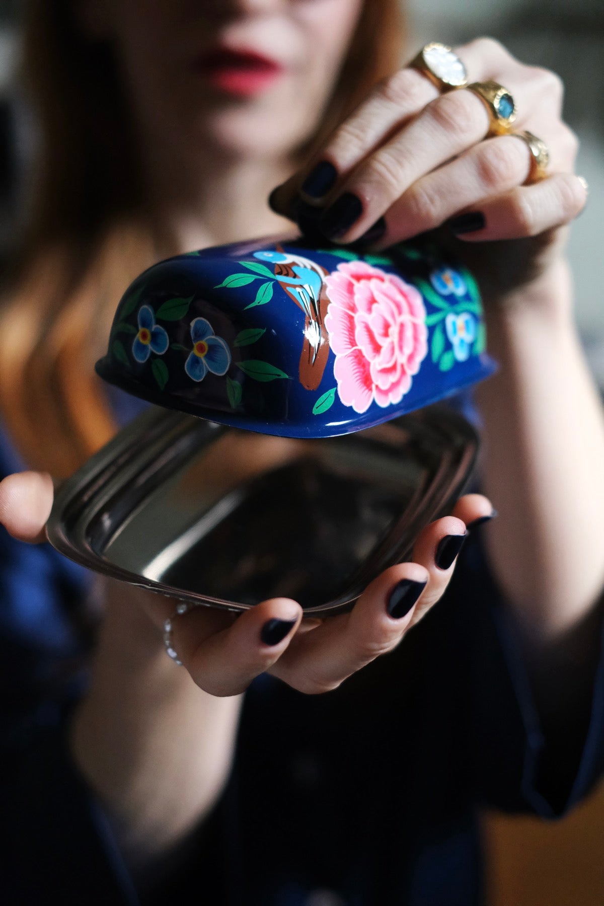 Burriera Oaxaca blu marino con motivo floreale