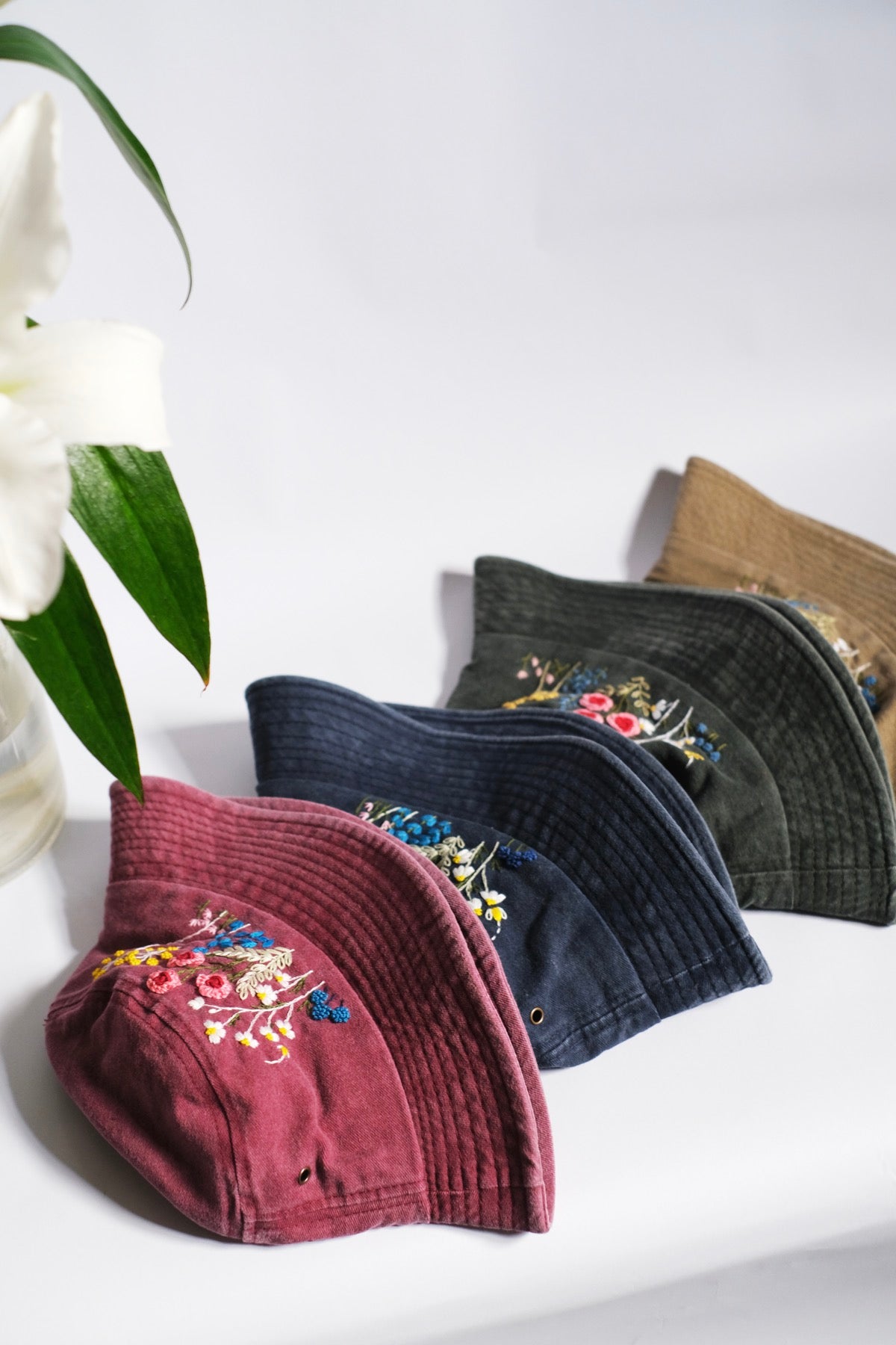 Bucket hat a fiori