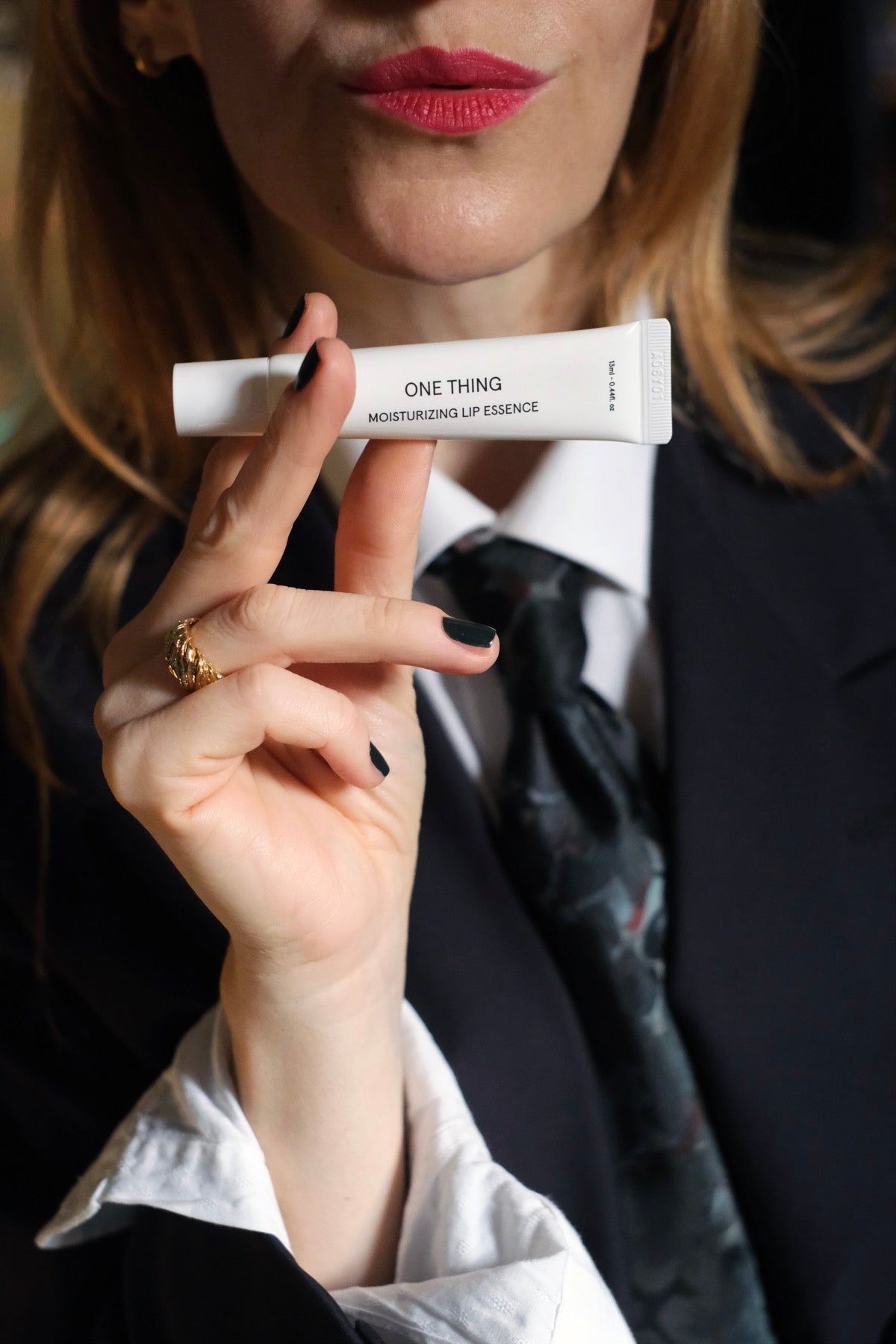 Moisturizing Lip Essence