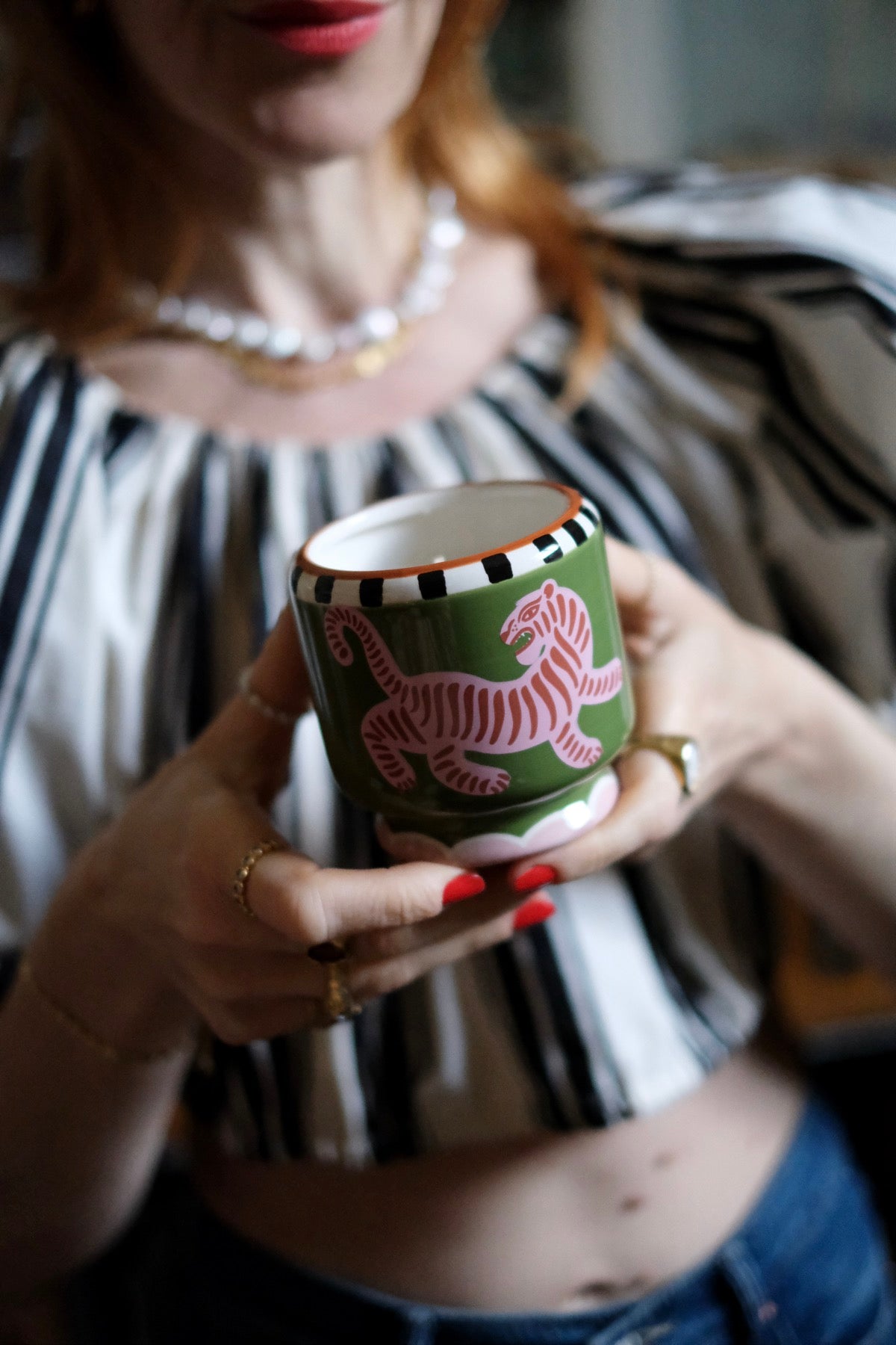 Candela  "Tiger" Ceramica - Black Cedar & Fig