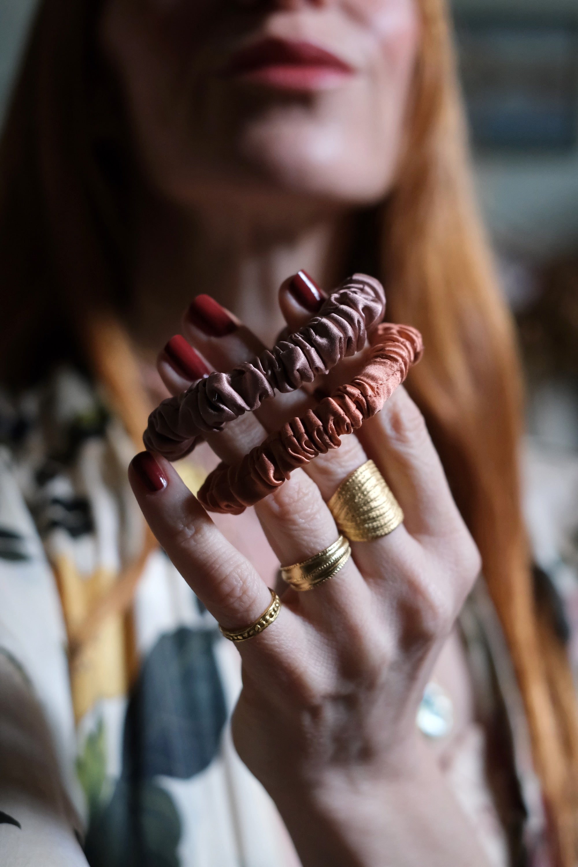 Elastici capelli in seta colori caldi