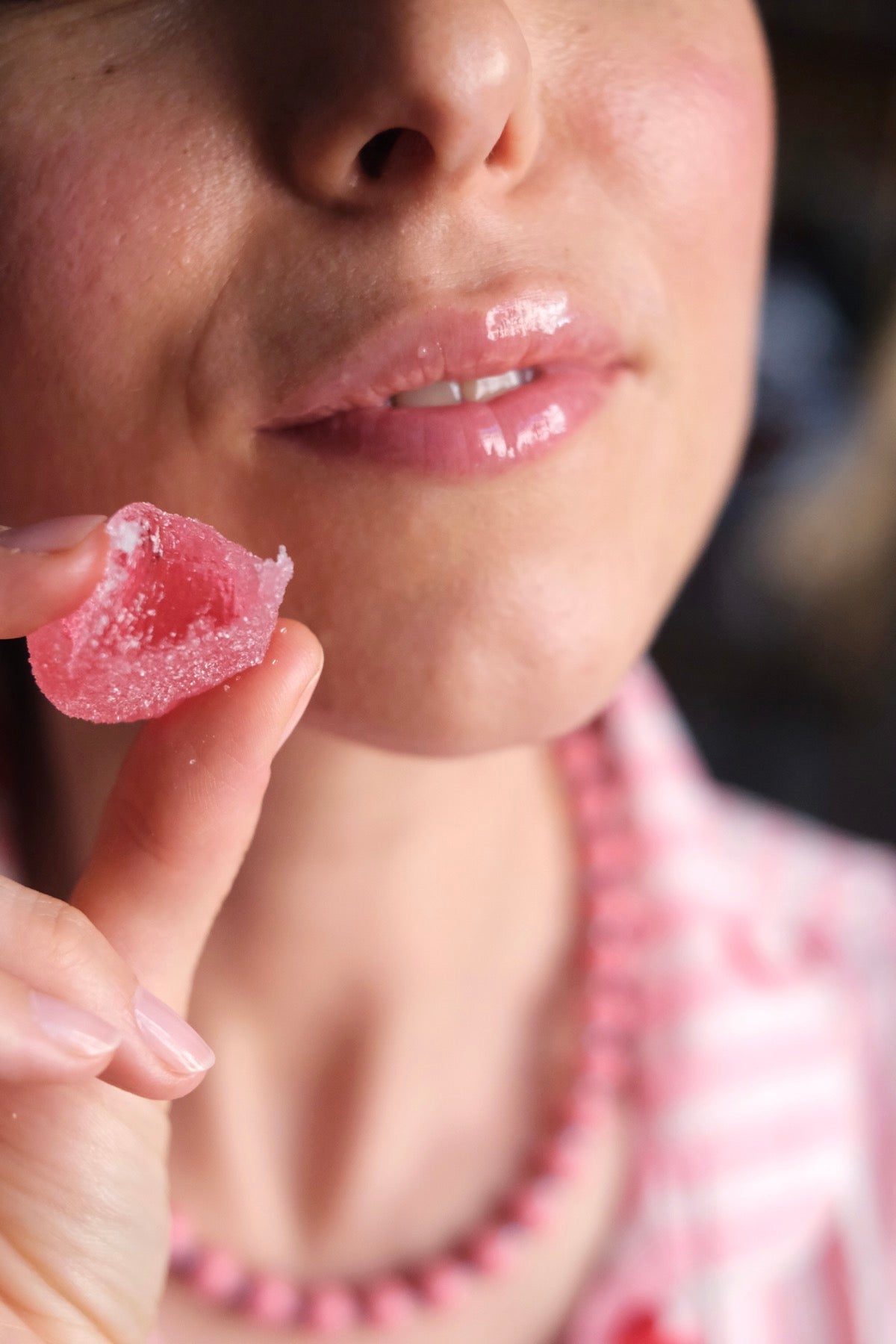 Moisturizing Lip Essence