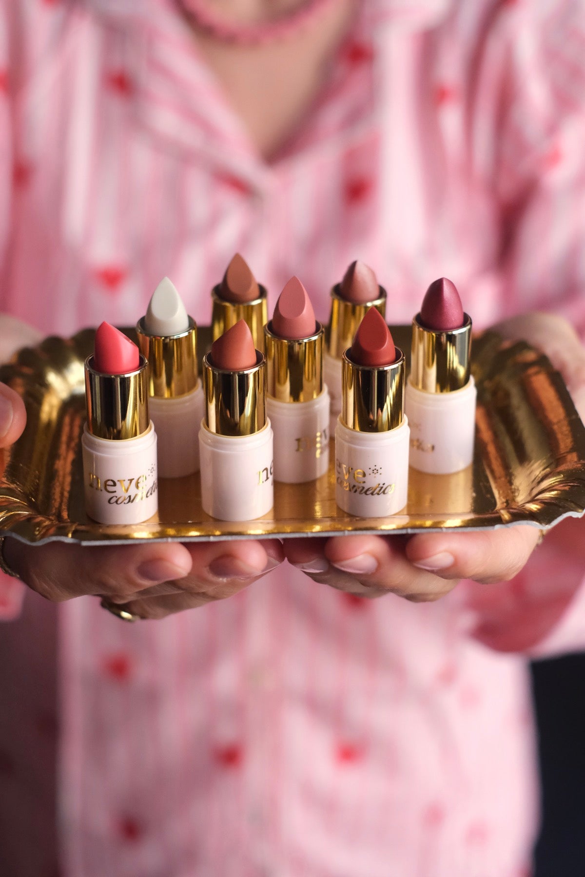 Lippini Neve Cosmetics