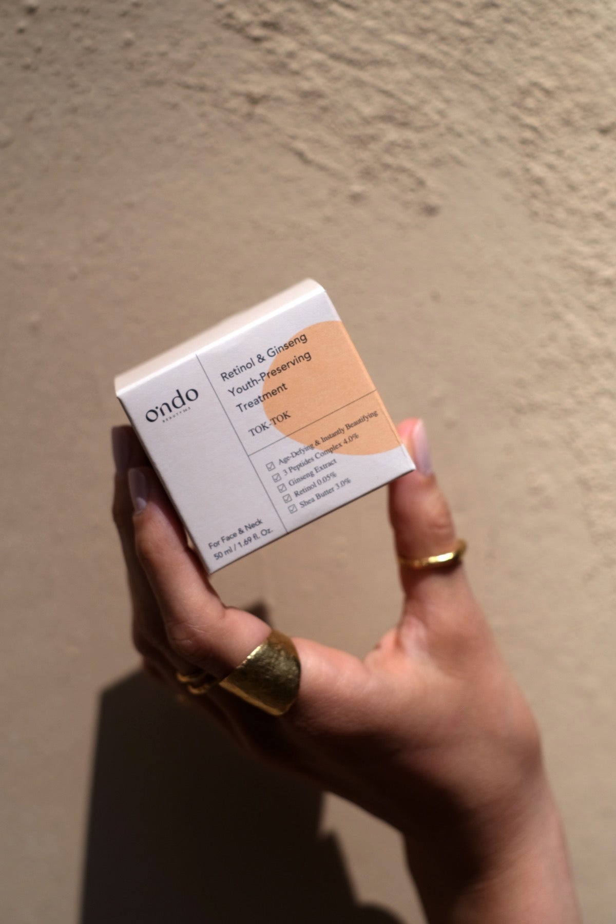 Retinol & Ginseng Youth Preserving Treatment