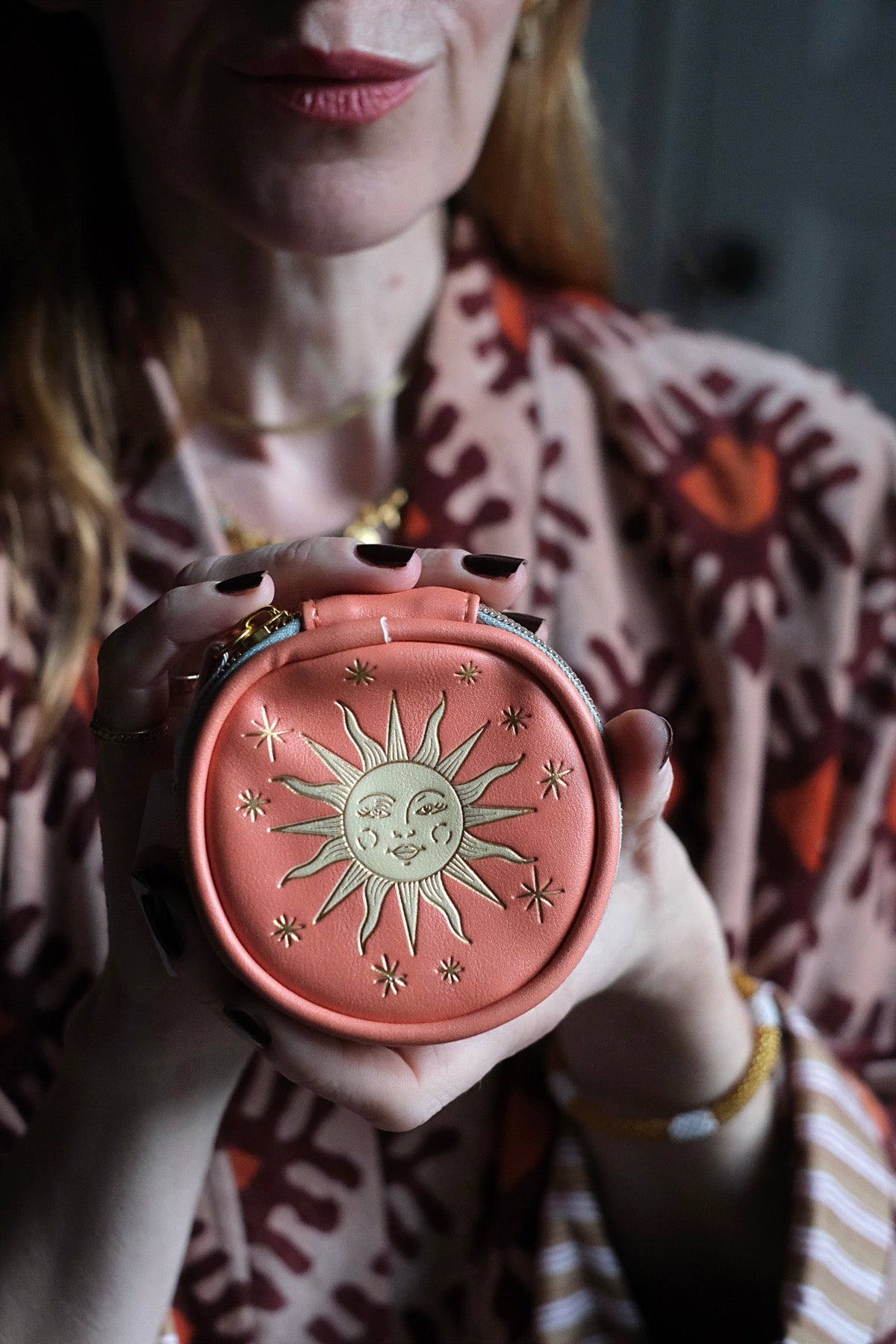 Portamonete o portapillole Sole