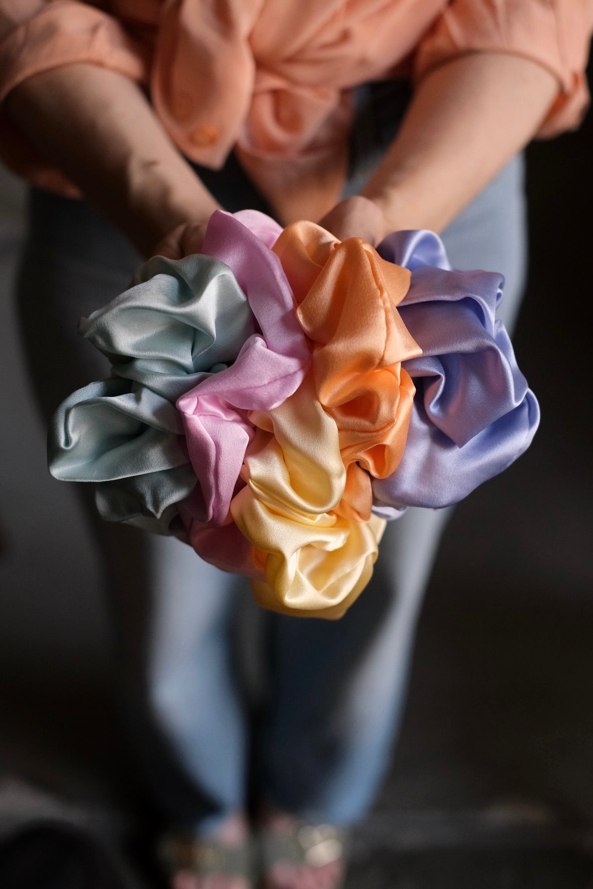 Mr Big Scrunchie in seta grande vari colori