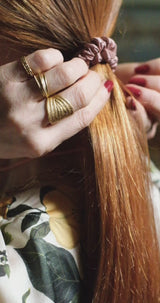 Elastici capelli in seta colori caldi