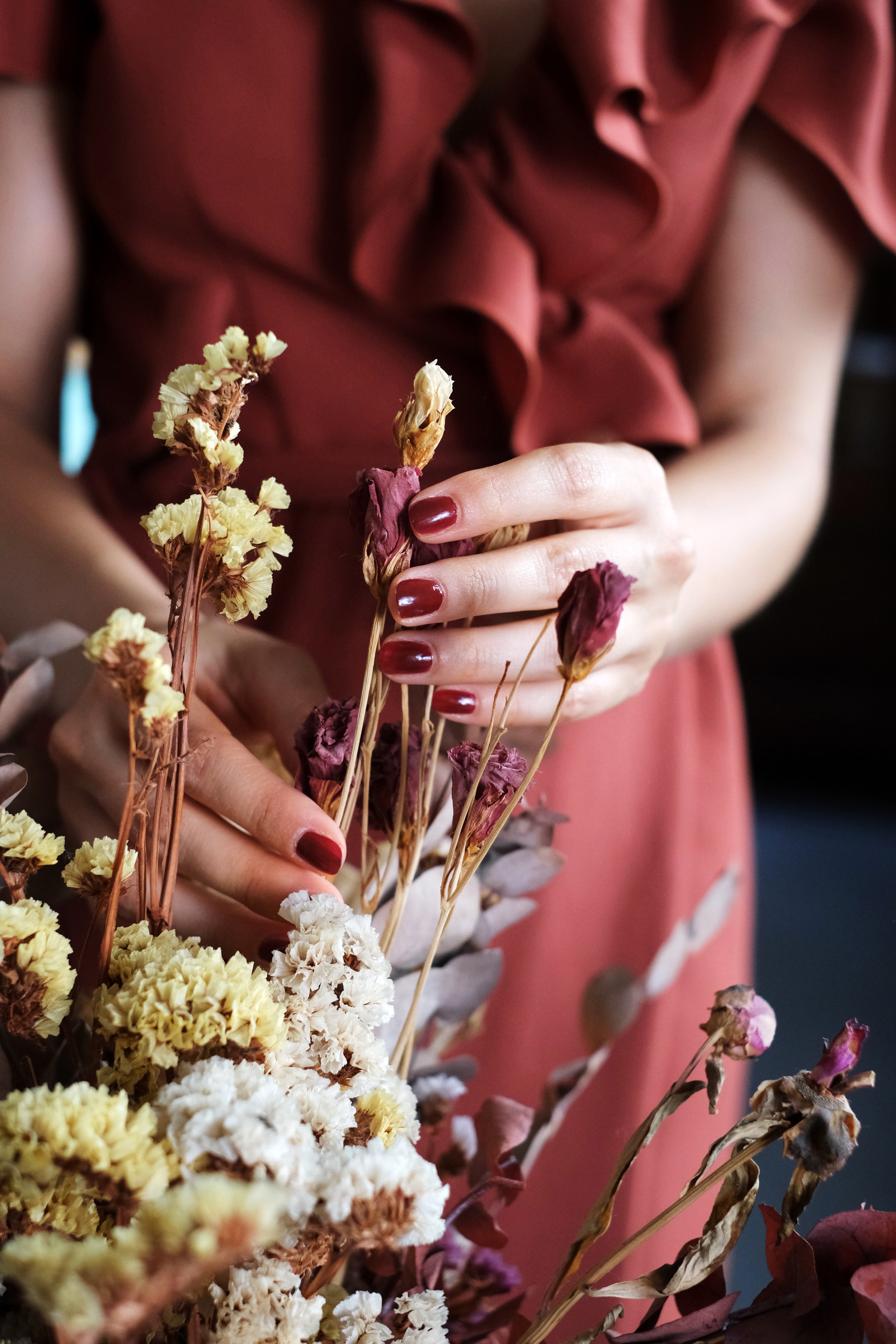 The three laws of nails