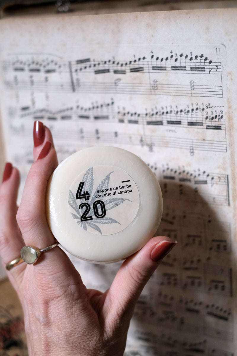 Sapone da barba alla canapa 420