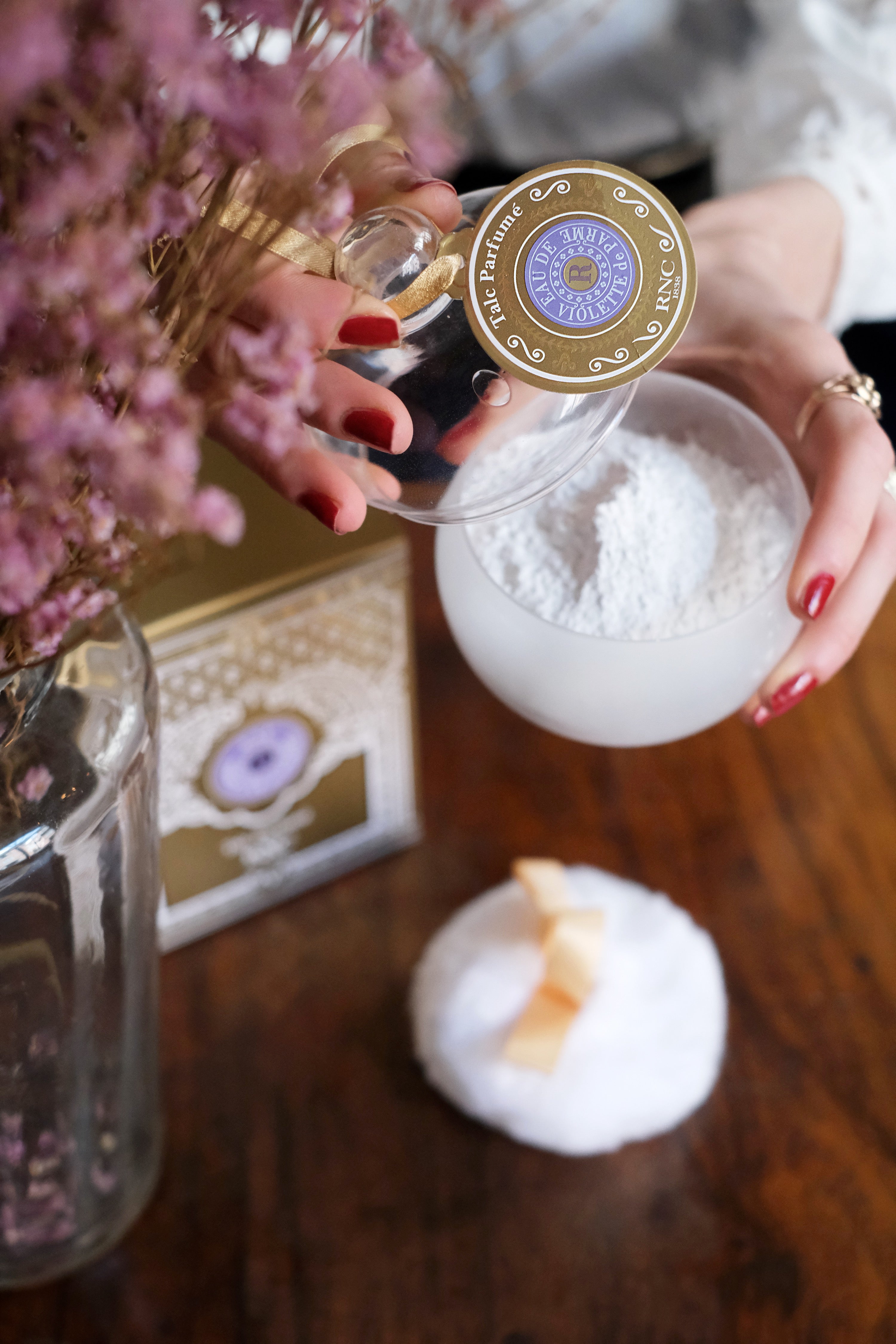 Violette de Parme Talc Parfumé