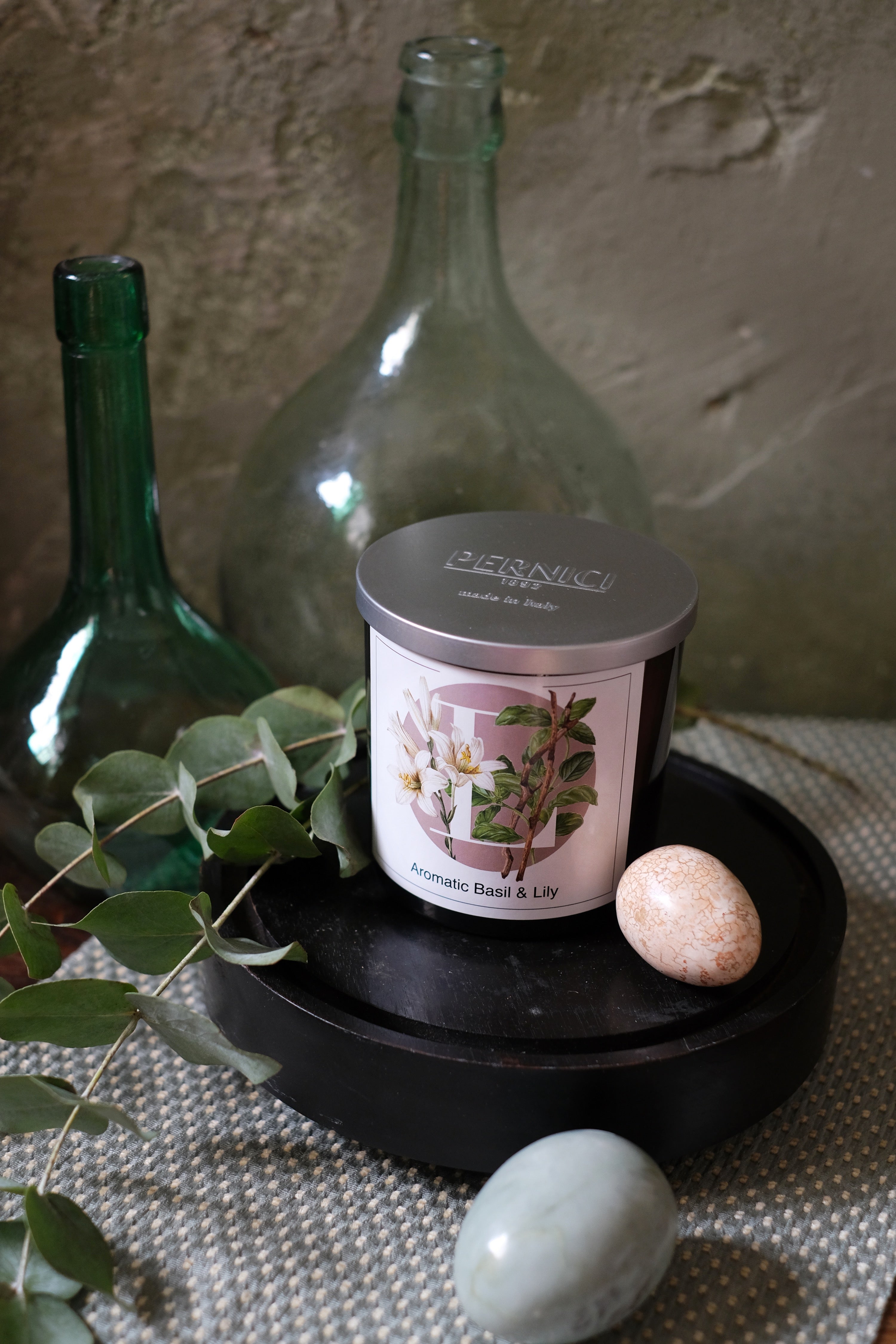 Candela Aromatic Basil & Lily