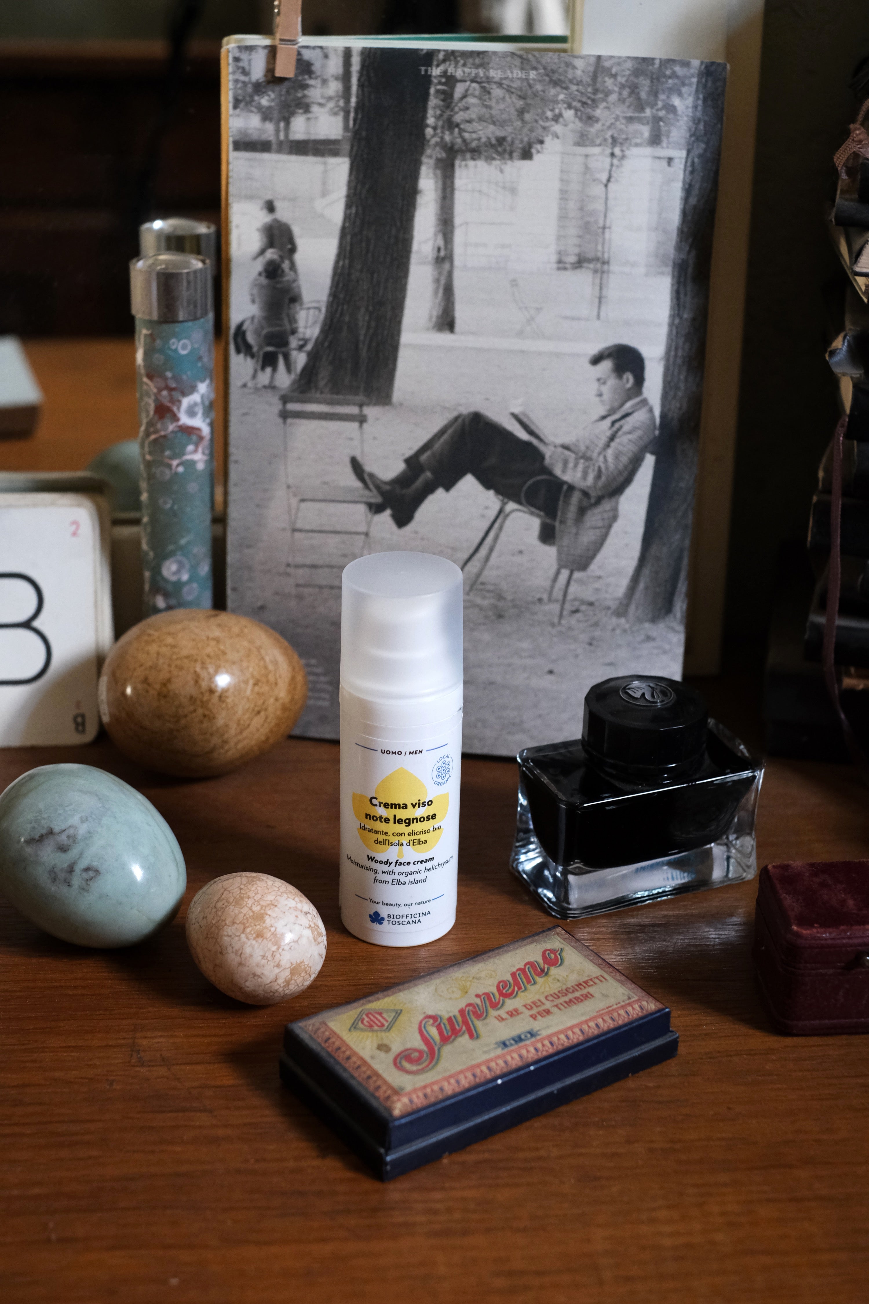 Crema viso note legnose