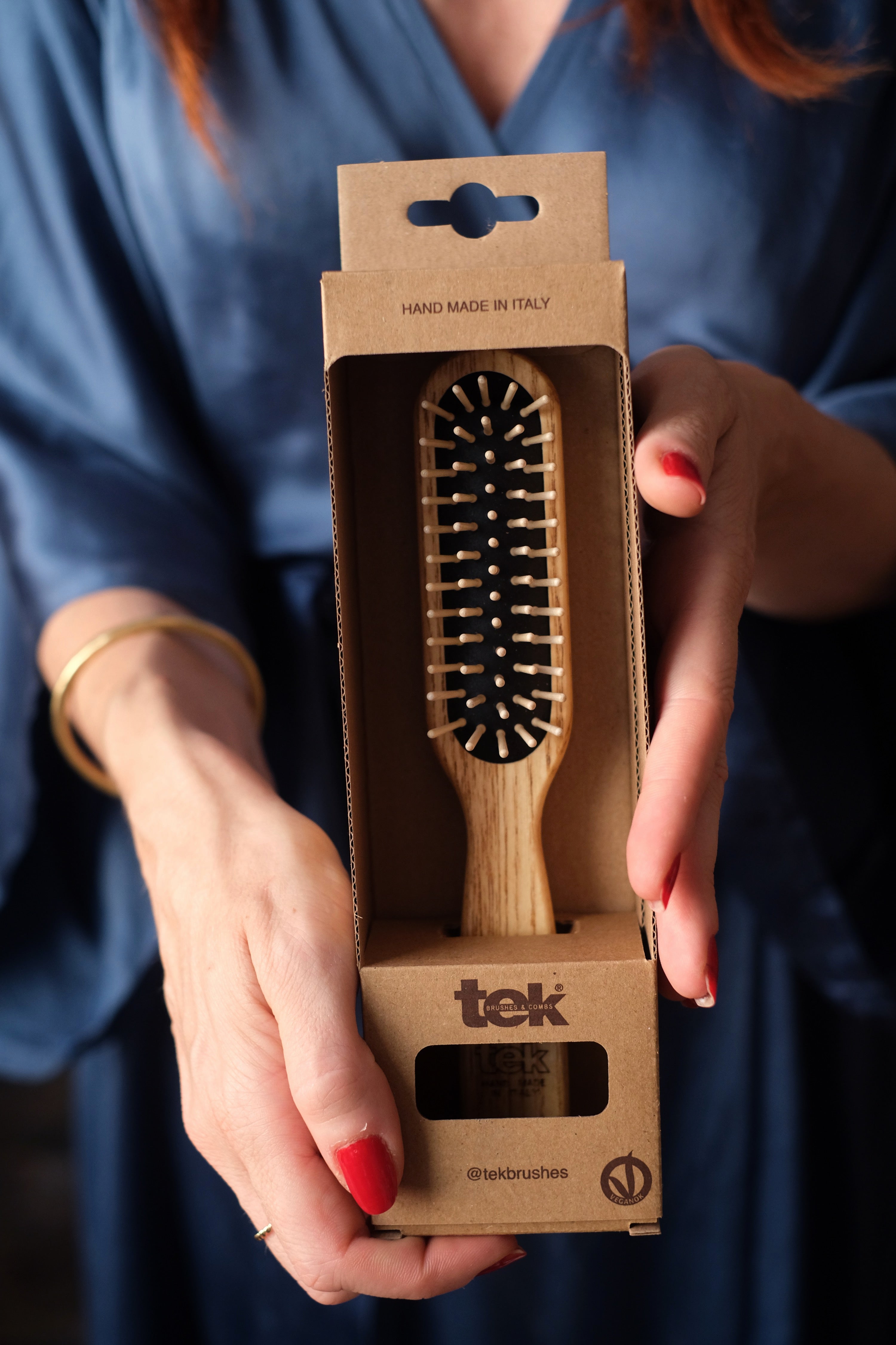 Spazzola rettangolare Stretta con dente Corto