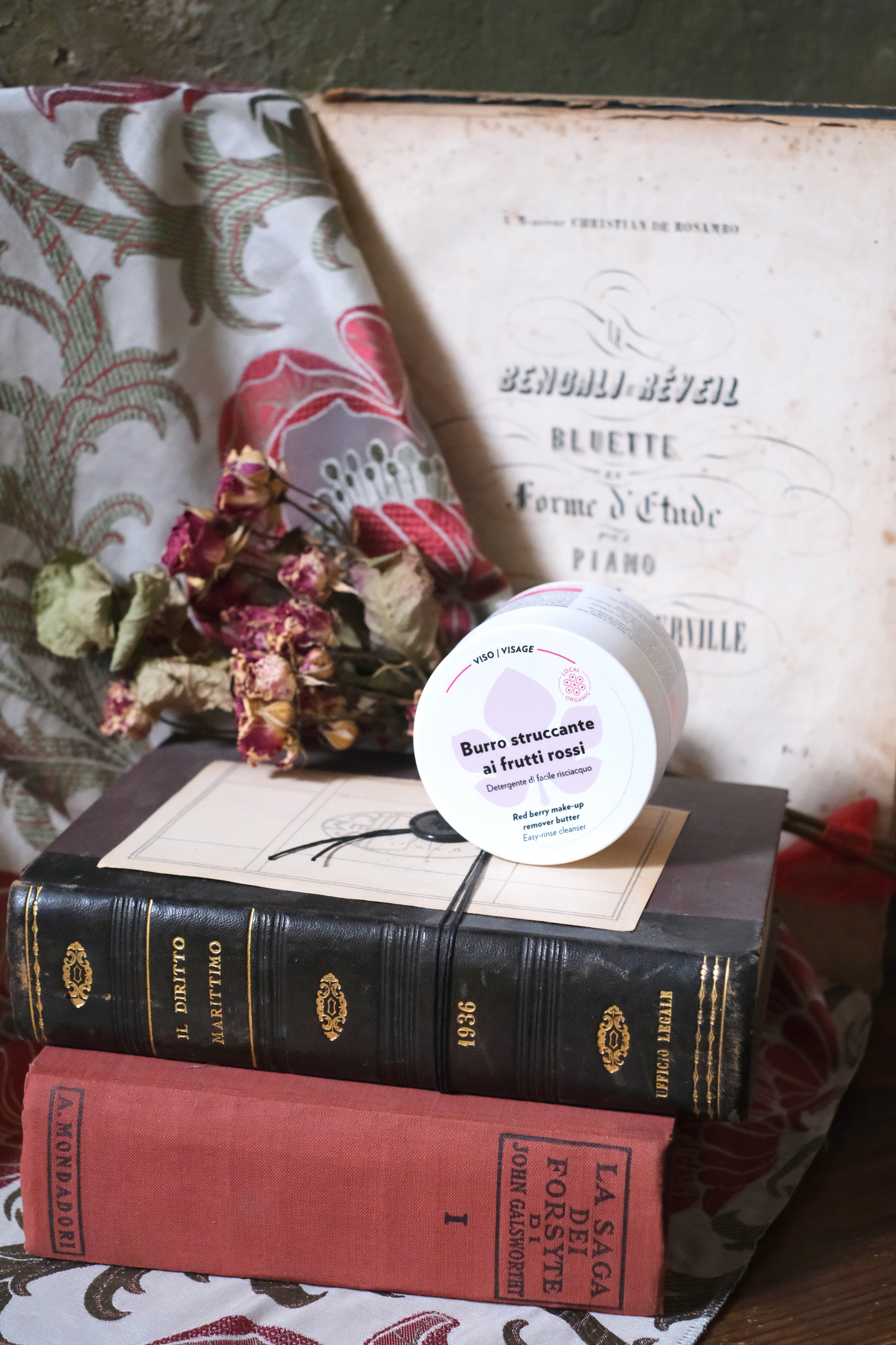 Burro struccante ai frutti rossi